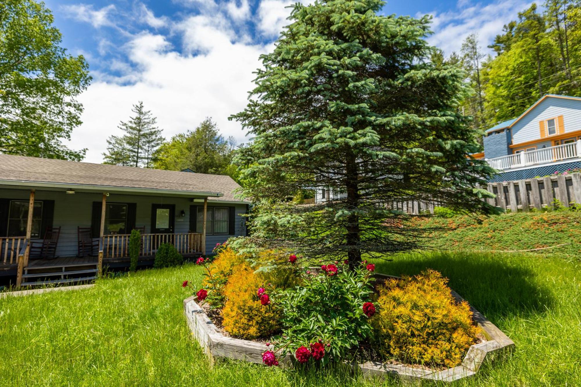 Blowing Rock Inn Экстерьер фото